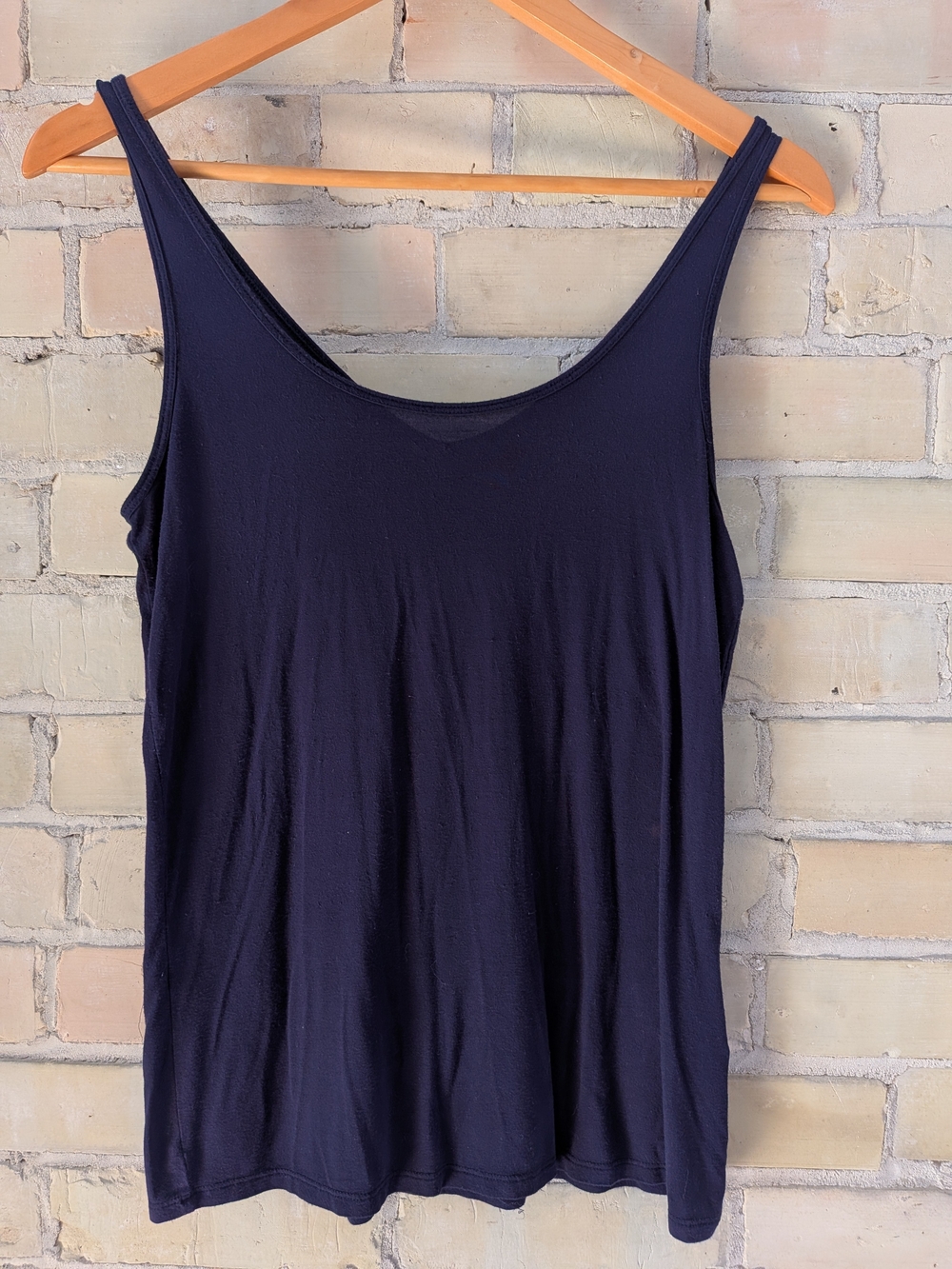 Reitmans Navy Reversible Scoop/V-neck Tank Top